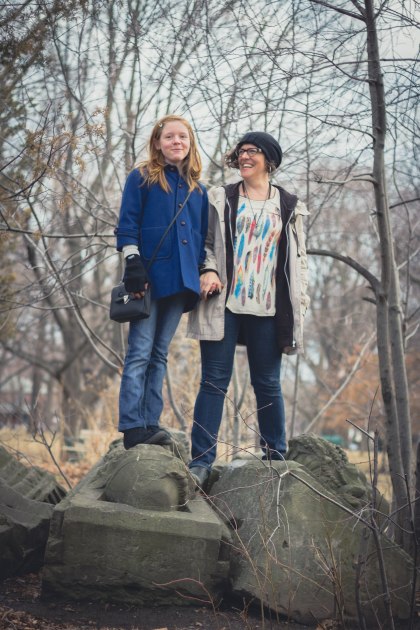 Park, women, girl, mother, daughter