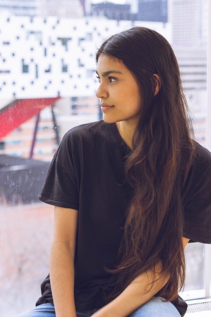 ortrait, toronto, model, pose